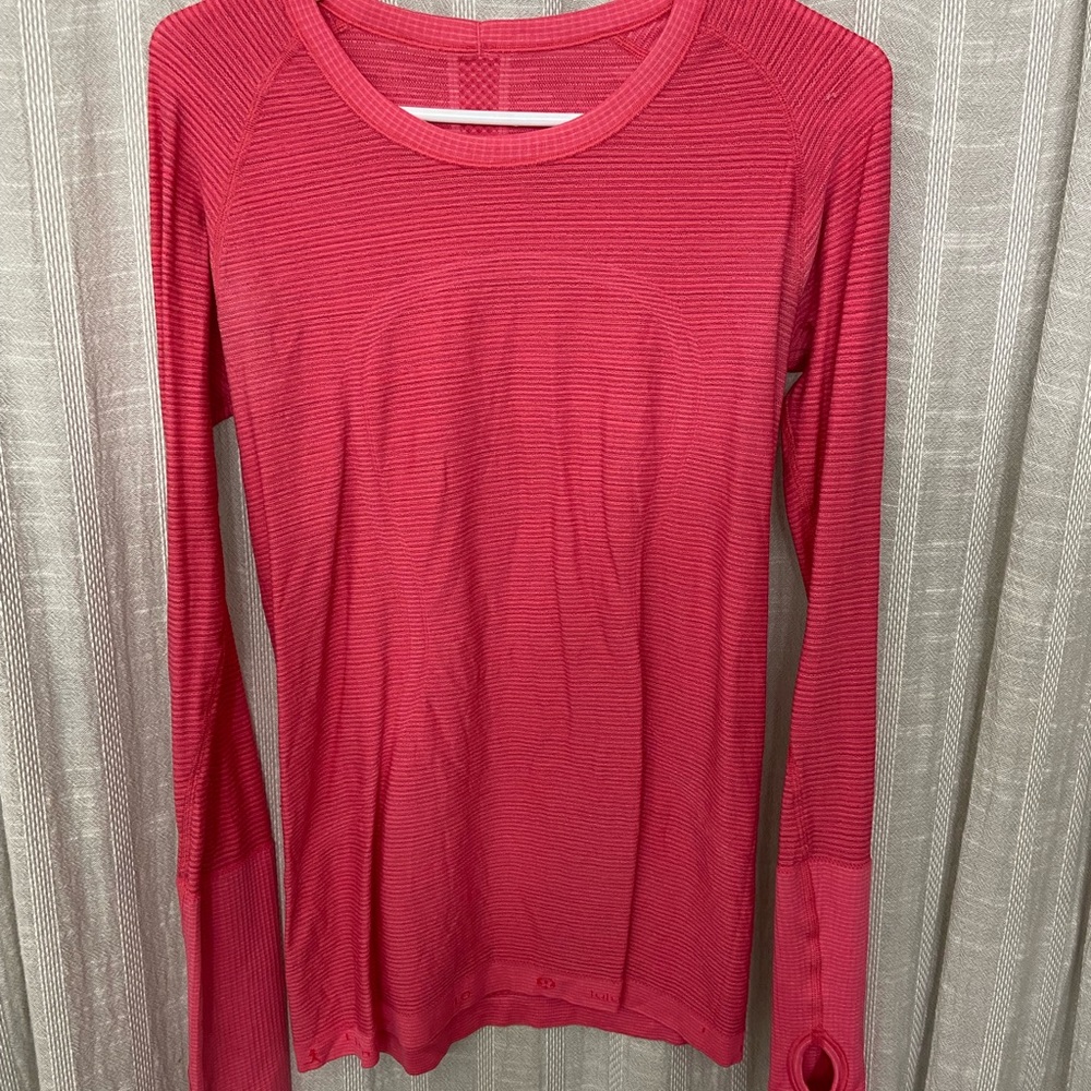 Lululemon Swiftly Tech Long Sleeve